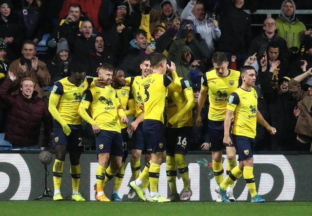 半场战报 半场战报