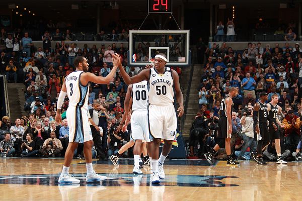 小组赛首轮 小组赛首轮