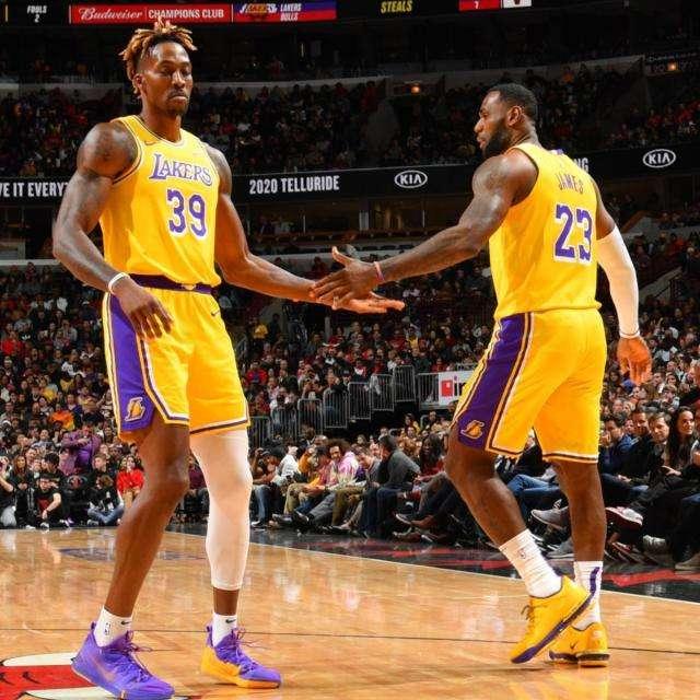 容在密集赛 容在密集赛